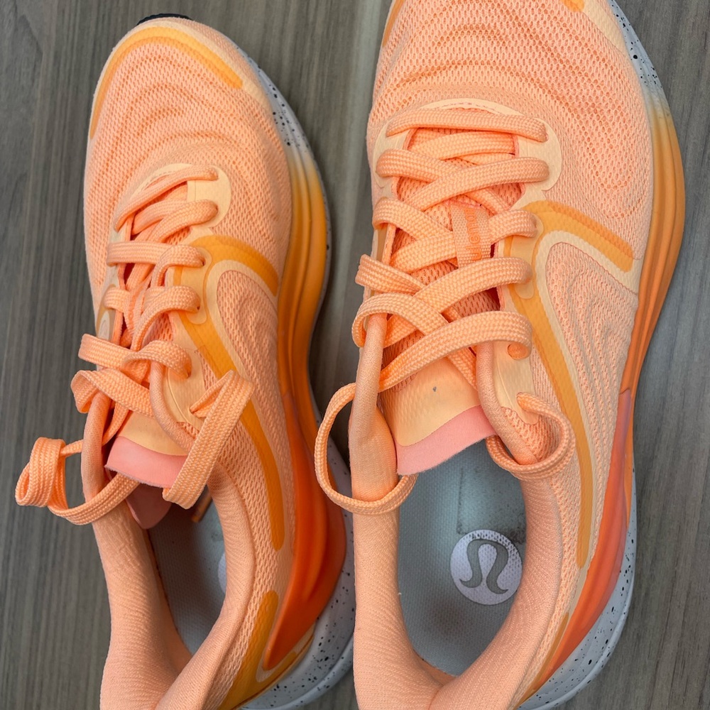 Lululemon BlissFeel Run2 Women's Peach Athletic Shoes - Picture 3 of 8
